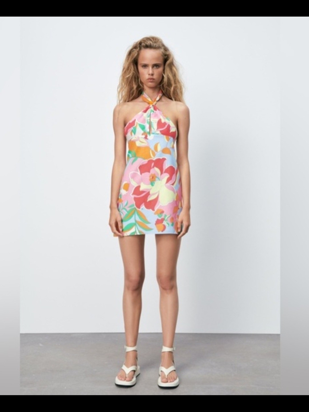 Zara summer halter-neck dress  Size M